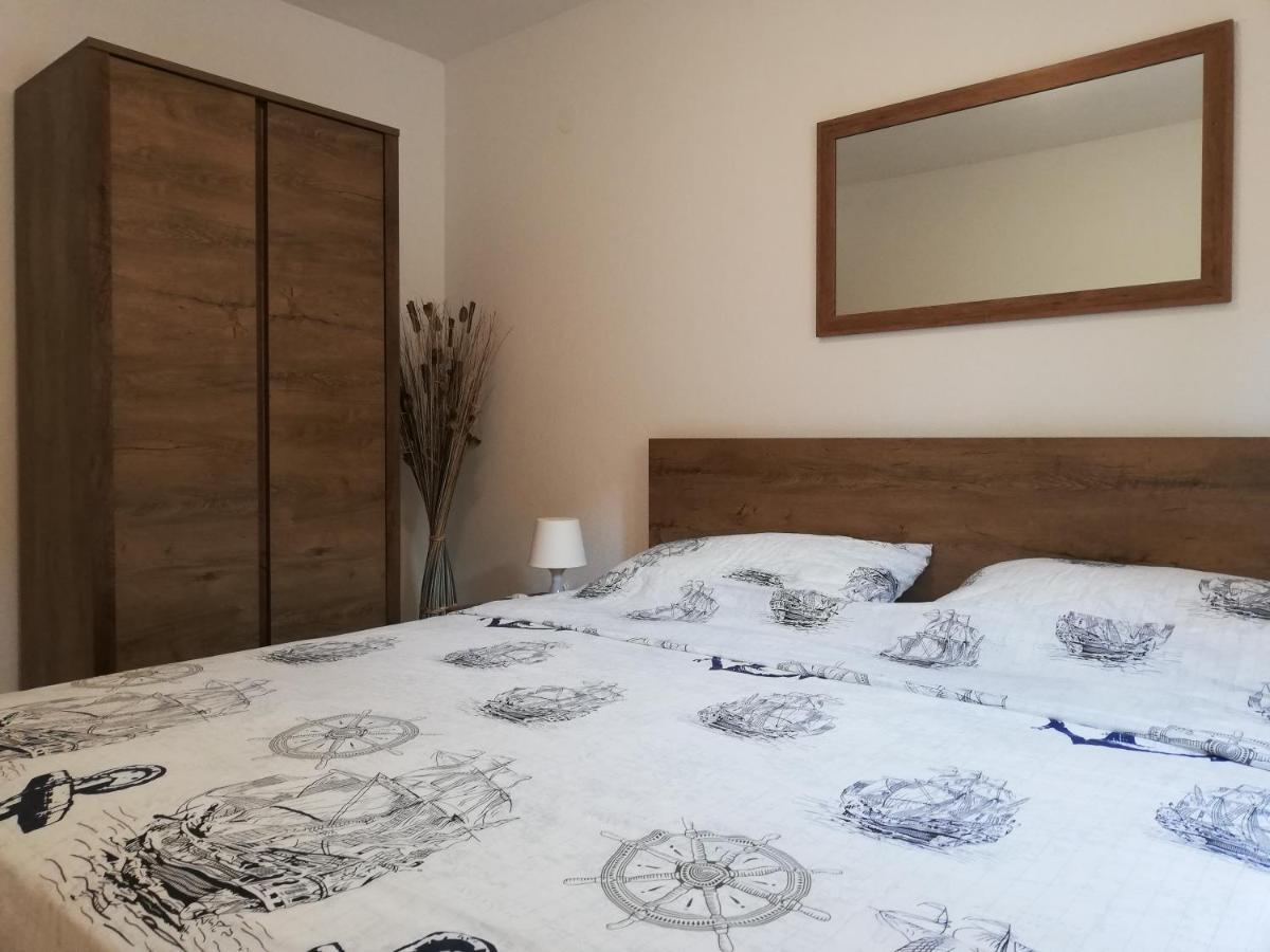 Apartment Sanja เปรมันตูรา ภายนอก รูปภาพ